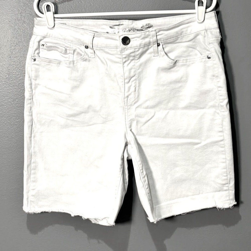 Seven7 Sunset Bermuda Shorts Wmns 12 White Cotton Denim Raw Hem Coastal Classic